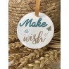 offrez un joli médaillon "Make a wish"